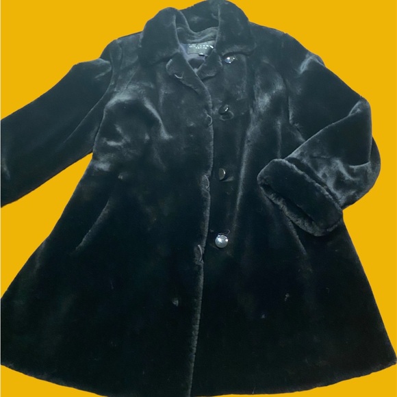 Gallery Petite mod-acrylic faux fur button up swing jacket size M, made in USA - Picture 6 of 11